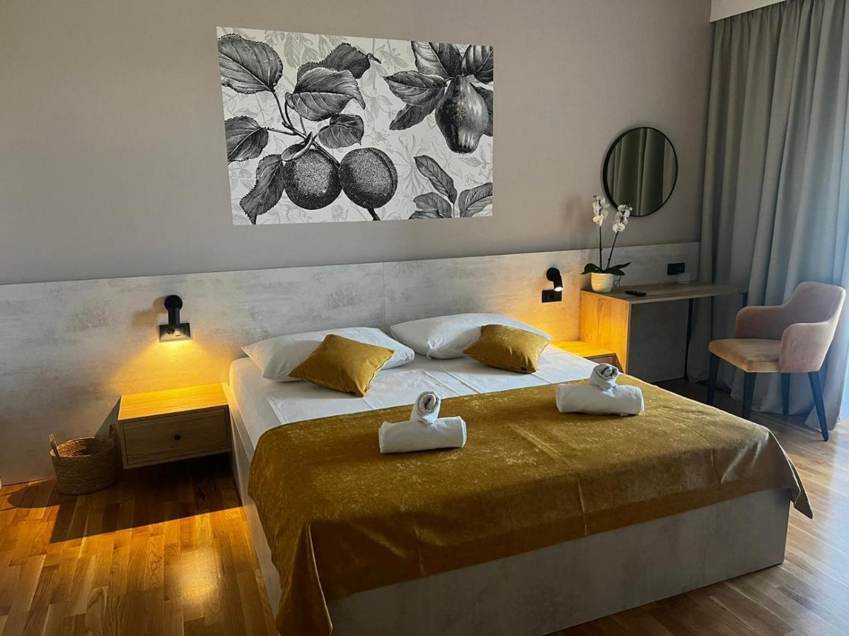Memori Bed&Breakfast Раб Екстериор снимка