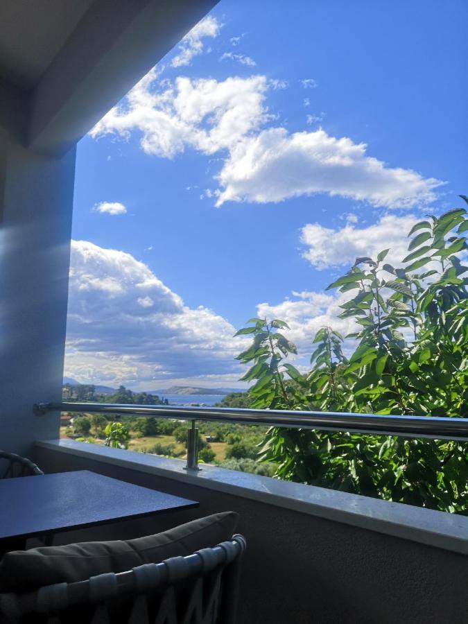 Memori Bed&Breakfast Раб Екстериор снимка