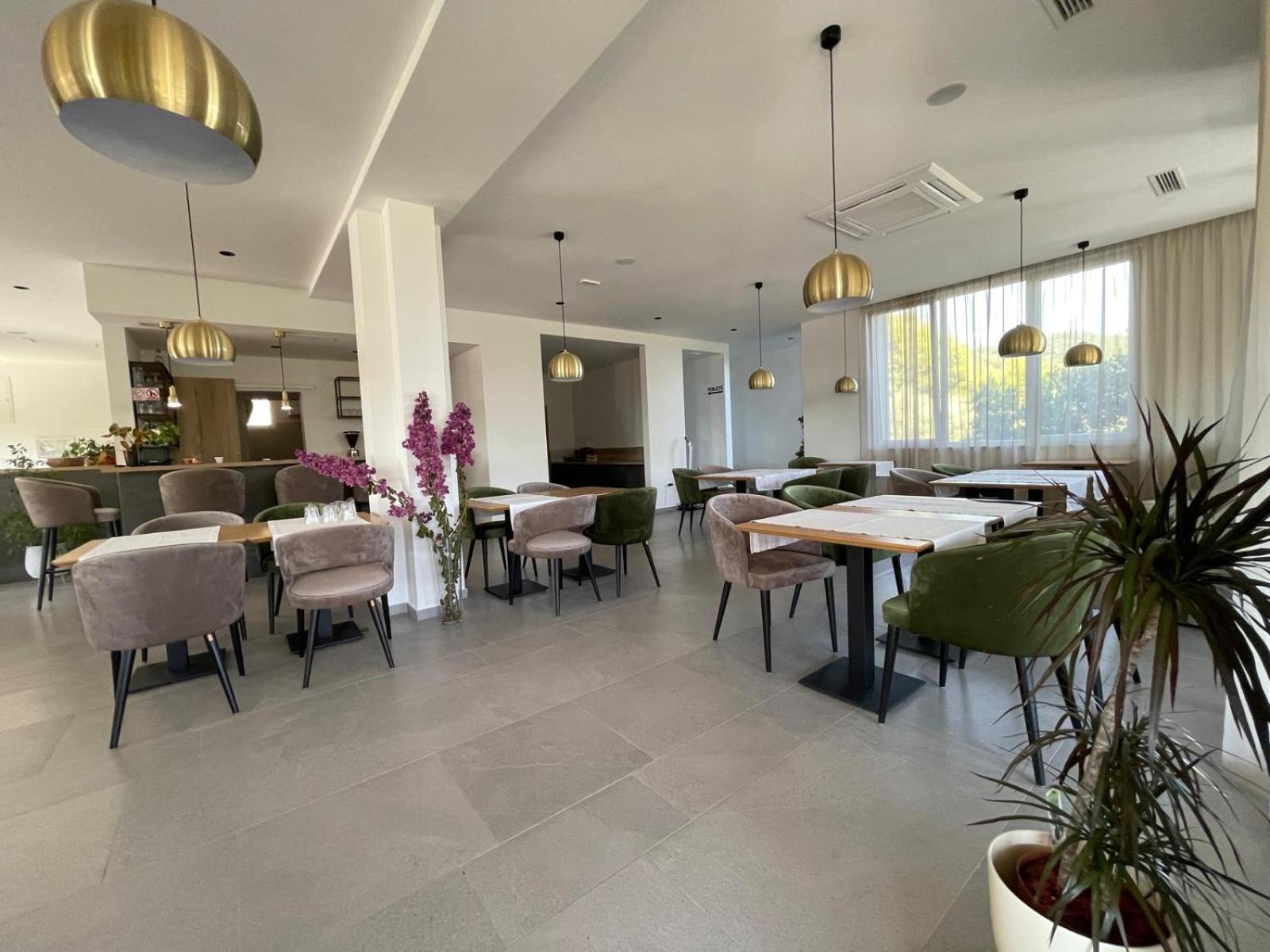 Memori Bed&Breakfast Раб Екстериор снимка