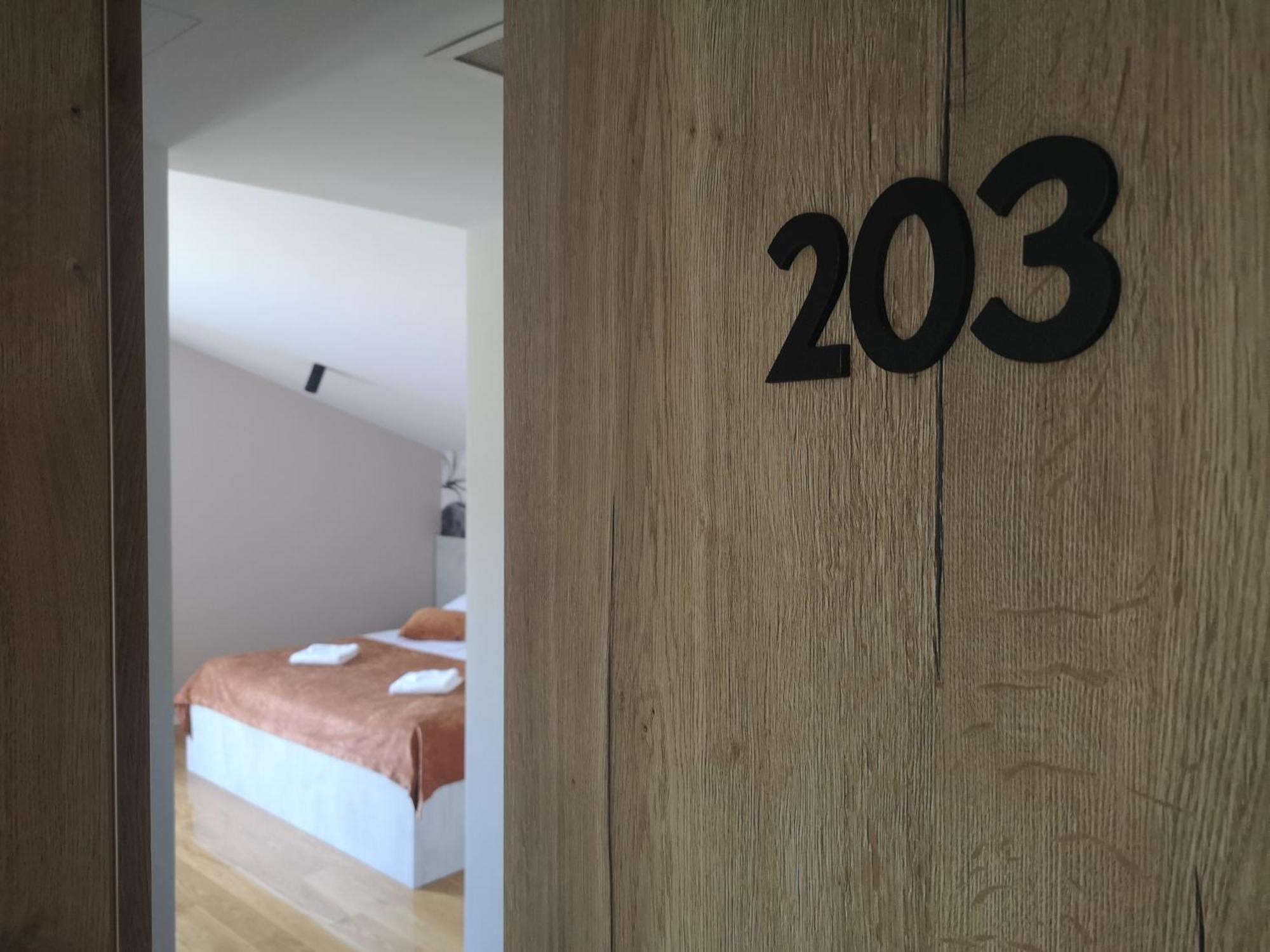 Memori Bed&Breakfast Раб Екстериор снимка